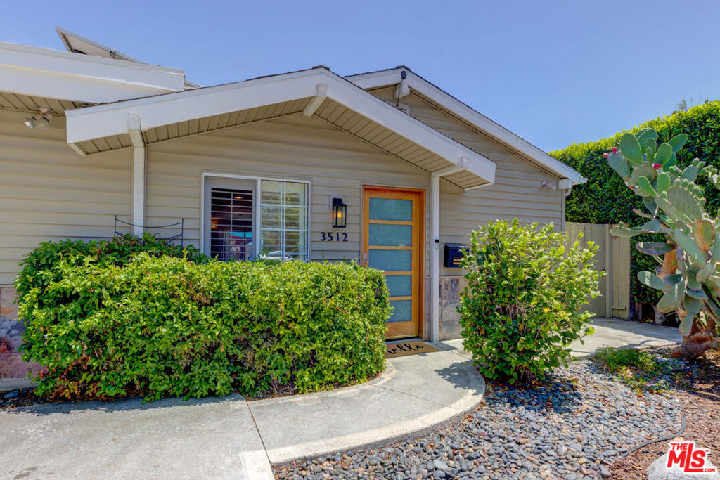 3512 Greenwood Avenue, Los Angeles, CA 90066 — photo 1