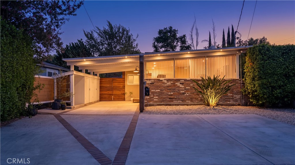 18527 Napa Street, Northridge, CA 91324 — photo 1