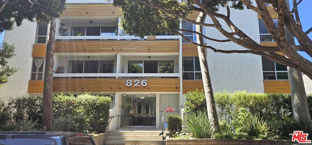 826 2nd Street 101, Santa Monica, CA 90403 — photo 1