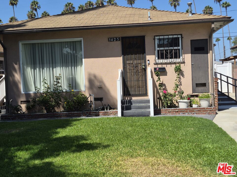3425 2nd Avenue, Los Angeles, CA 90018 — photo 1