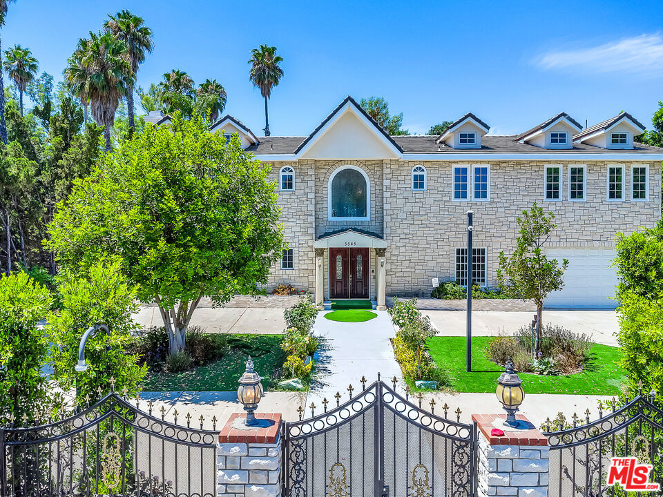 5545 Aura Avenue, Tarzana, CA 91356 — photo 1
