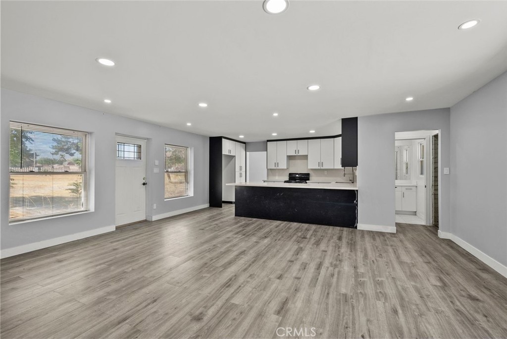 2321 W Avenue M4, Palmdale, CA 93551 — photo 1