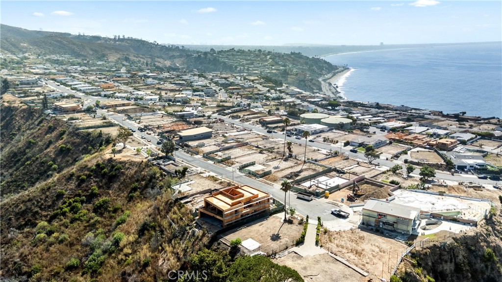 18434 Clifftop, Malibu, CA 90265 — photo 1