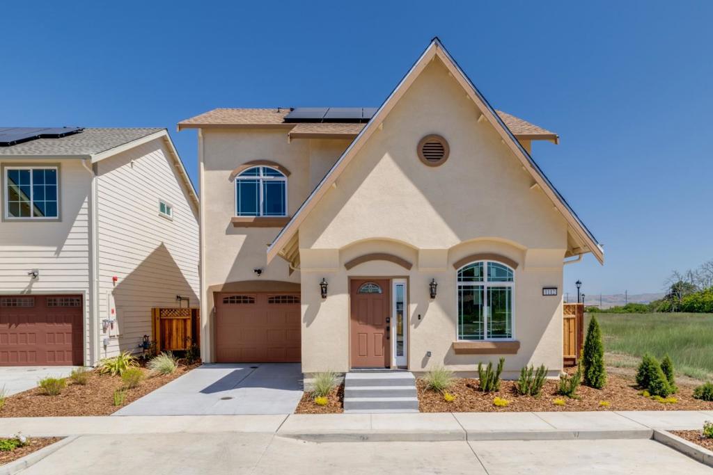 1112 Emersyn Street, Hollister, CA 95023 — photo 1