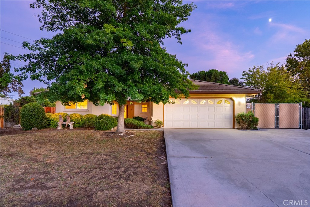 1808 Willowbank, Paso Robles, CA 93446 — photo 1