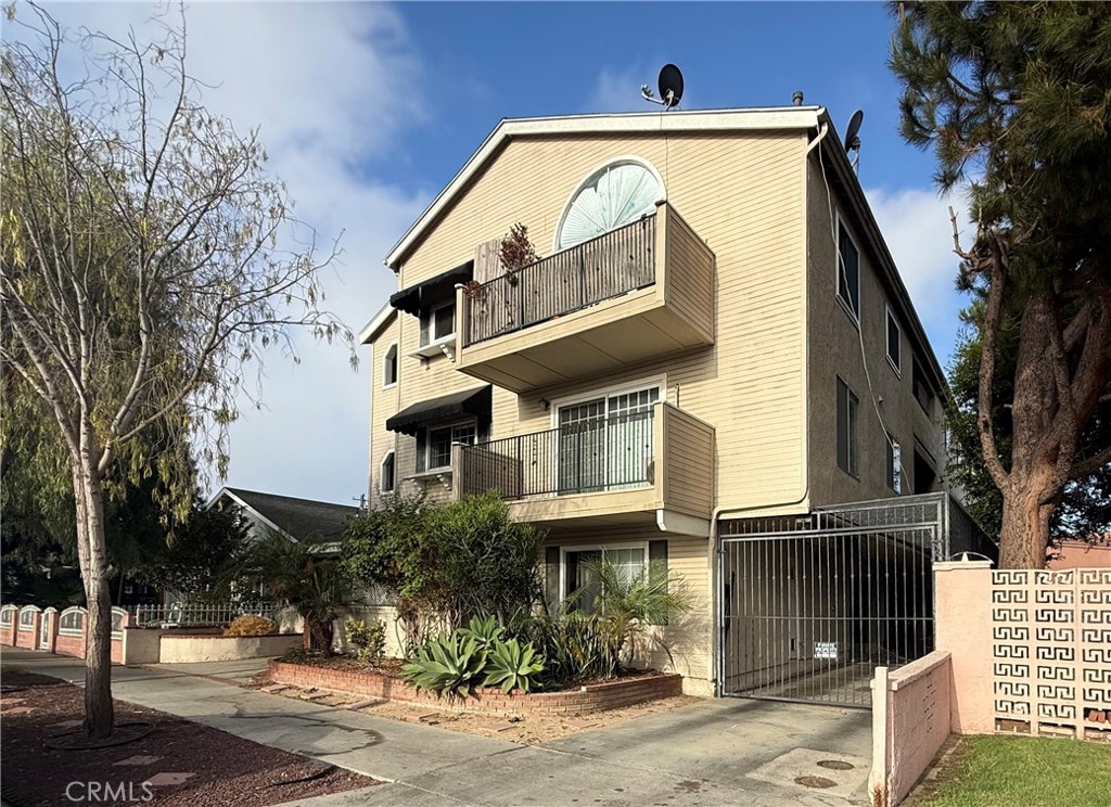 1123 Junipero Avenue 7, Long Beach, CA 90804 — photo 1