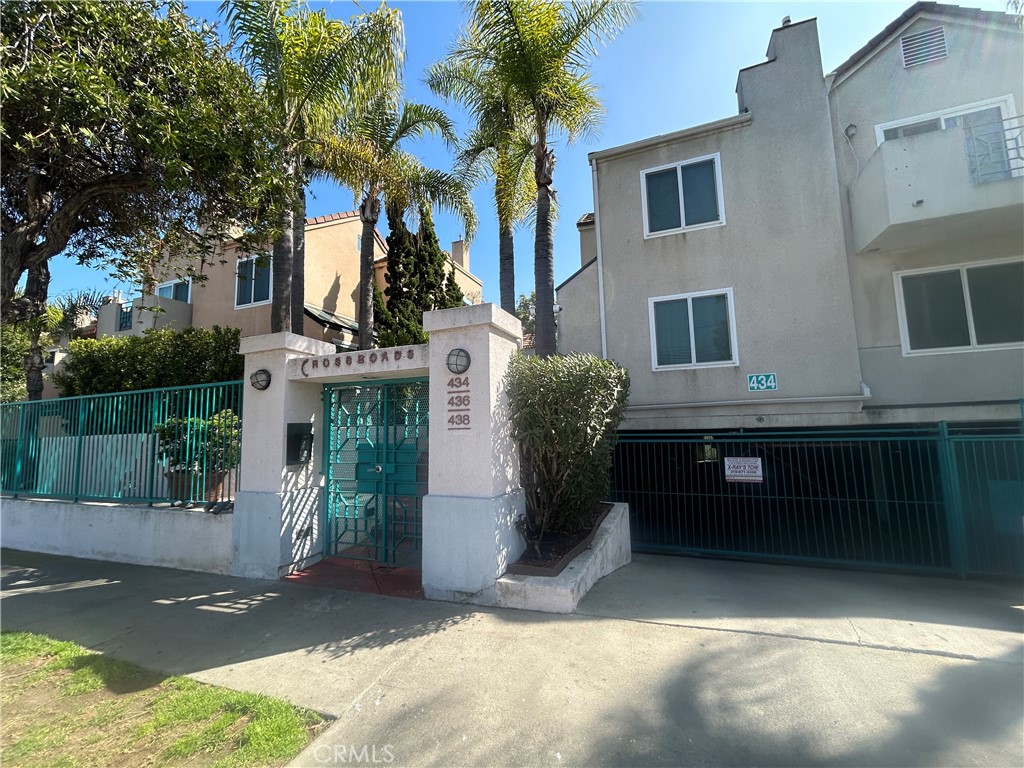 438 E Spruce, Inglewood, CA 90301 — photo 1