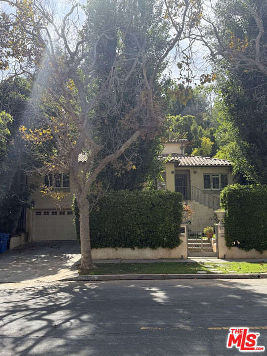 1035 Westholme Avenue, Los Angeles, CA 90024 — photo 1