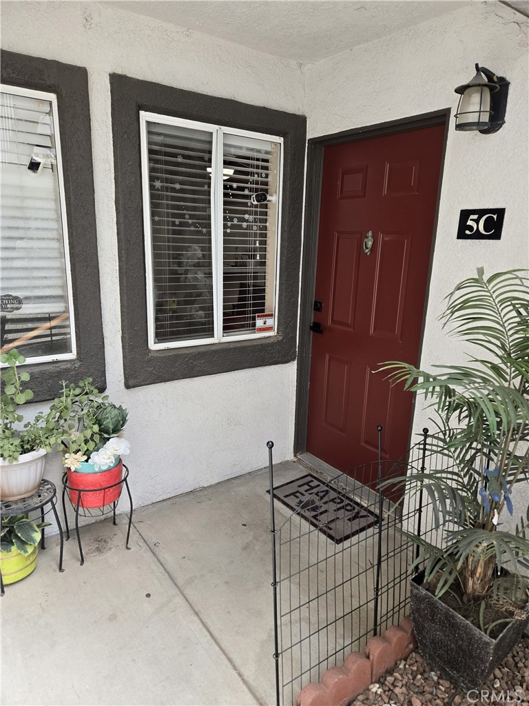 16377 Lakeshore Drive #5C, Lake Elsinore, CA 92530 — photo 1