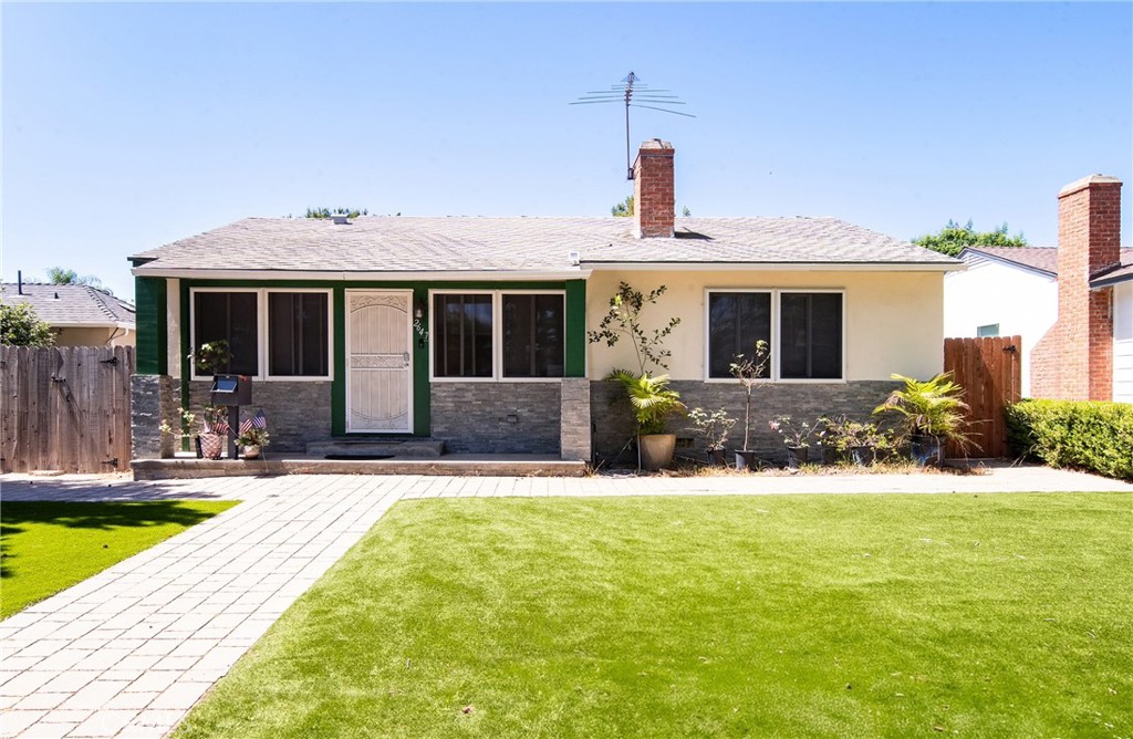 2647 Westwood, Los Angeles, CA 90064 — photo 1
