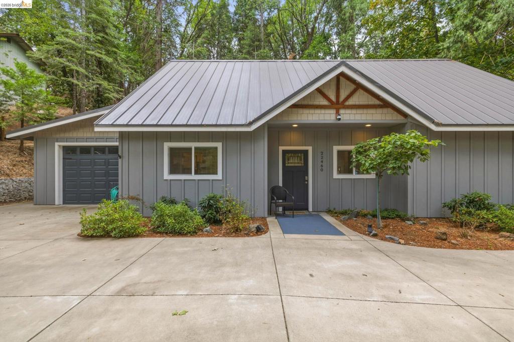 22460 Longeway Rd, Sonora, CA 95370 — photo 1