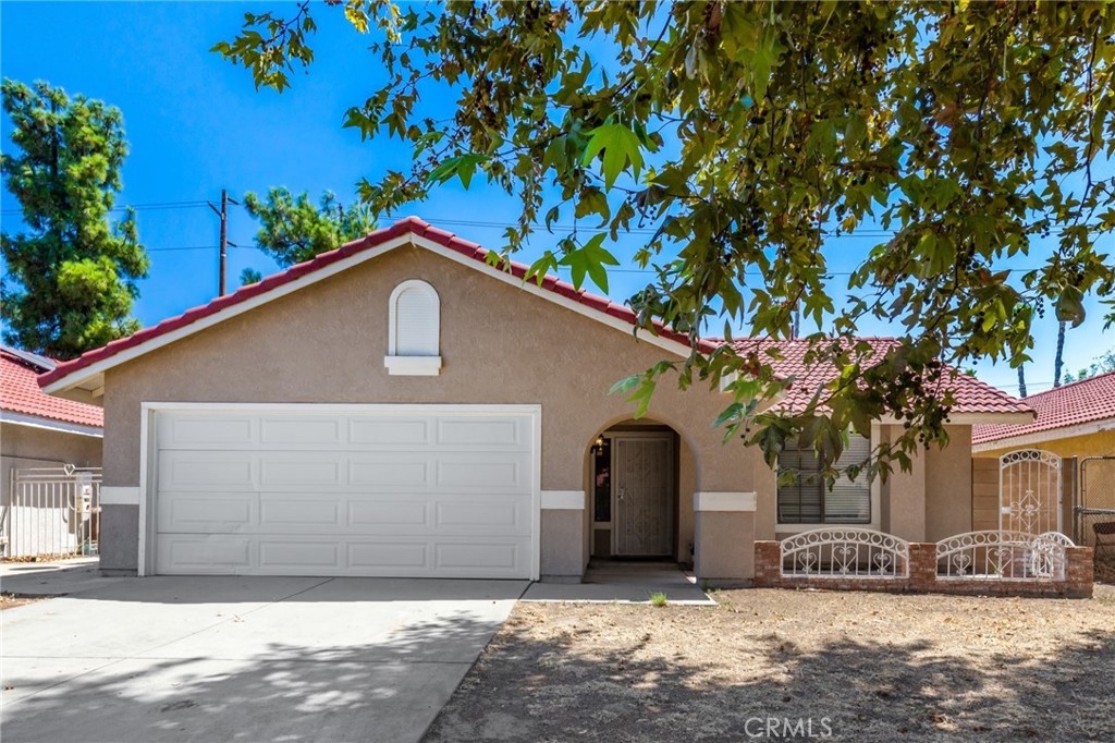 560 Boston Street, Hemet, CA 92545 — photo 1