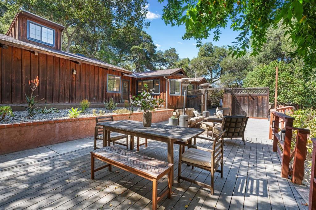 8 Buena Vista Del Rio, Carmel Valley, CA 93924 — photo 1