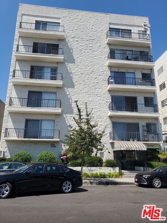 1115 S Elm Drive 405, Los Angeles, CA 90035 — photo 1