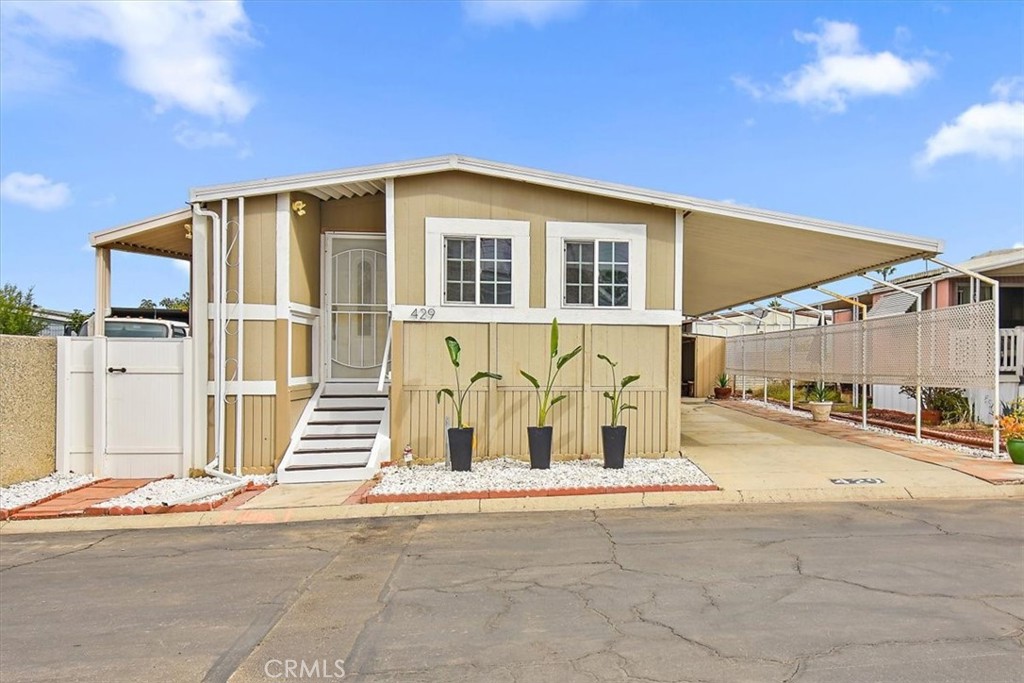 17700 S Avalon Boulevard 429, Carson, CA 90746 — photo 1