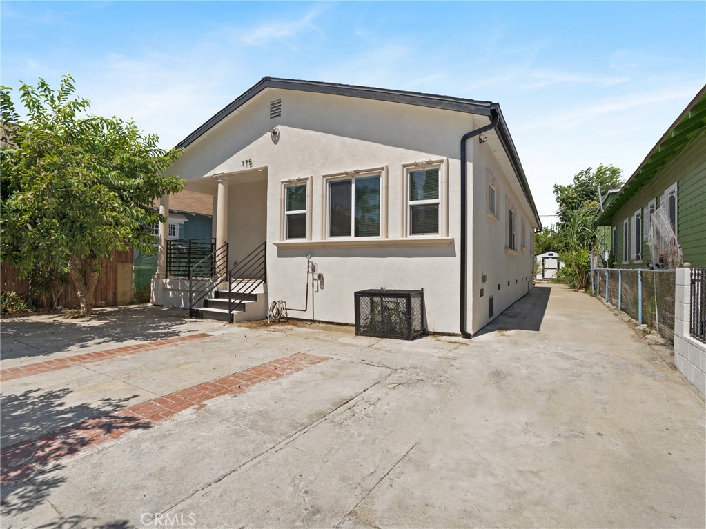 175 E 49th, Los Angeles, CA 90011 — photo 1