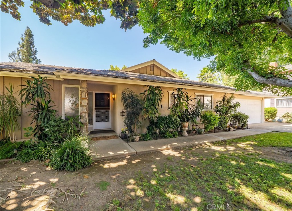 2549 College Lane, La Verne, CA 91750 — photo 1