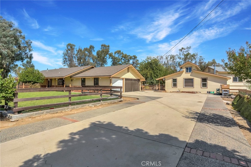31031 Donald, Madera, CA 93636 — photo 1