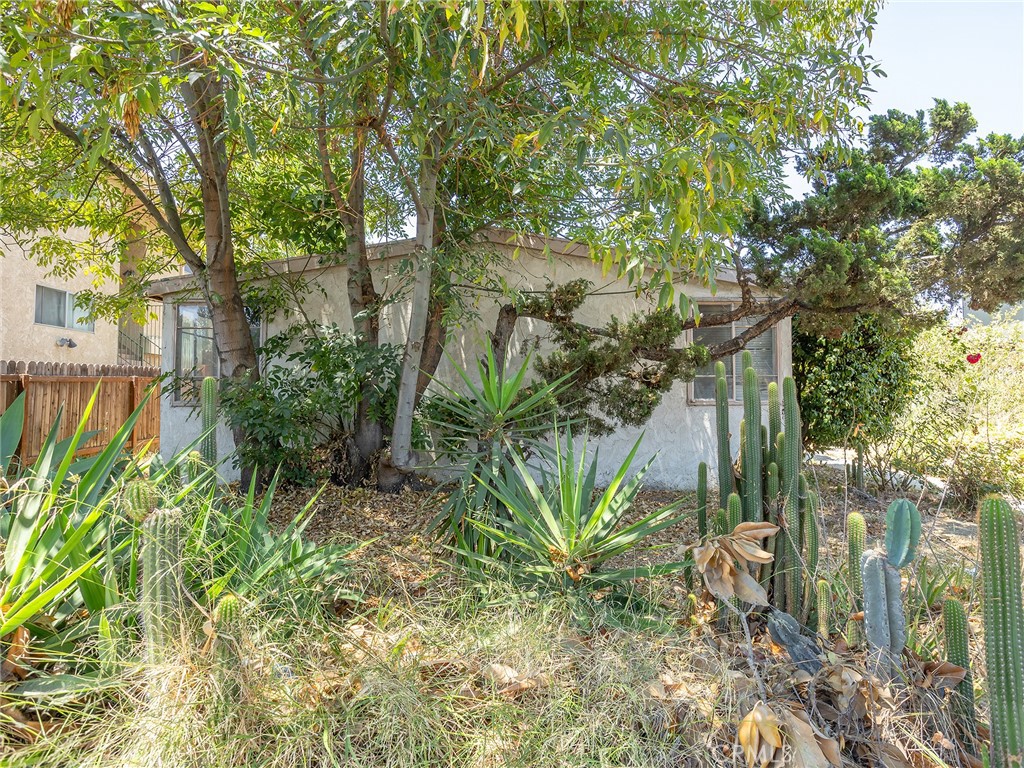 14301 Roscoe Boulevard, Panorama City, CA 91402 — photo 1