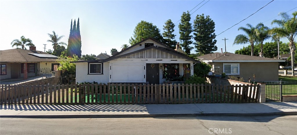 1086 W 12th, Pomona, CA 91766 — photo 1