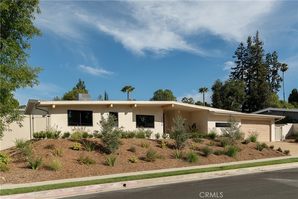 18840 La Amistad, Tarzana, CA 91356 — photo 1