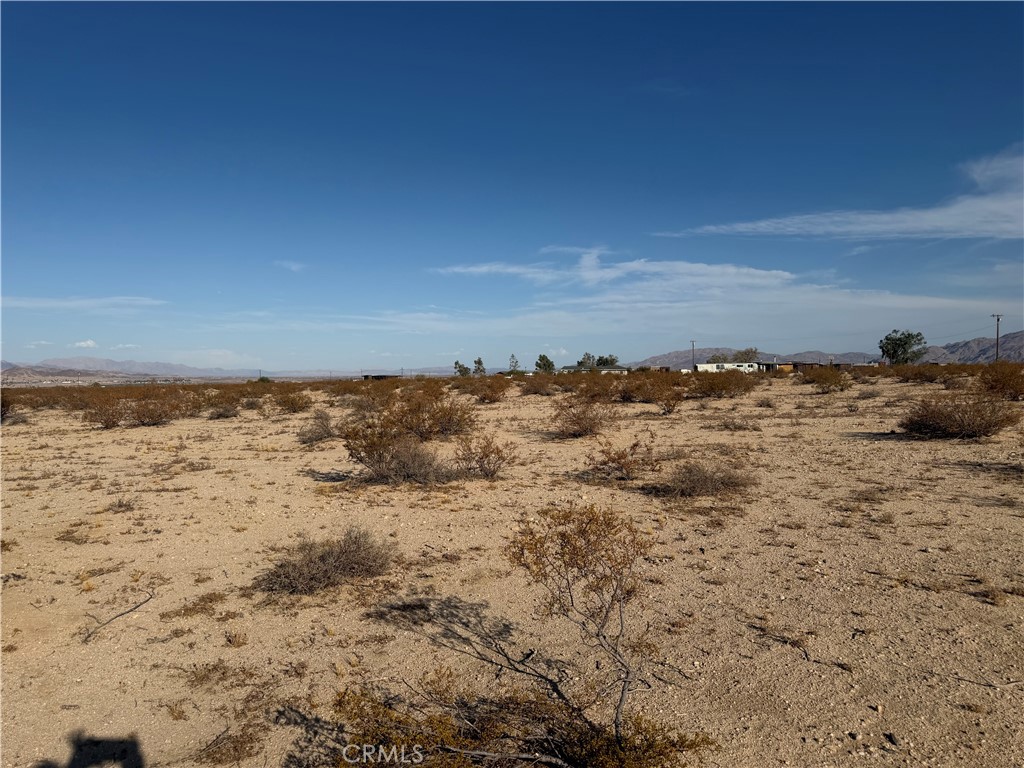 0 Pampas, 29 Palms, CA 92277 — photo 1