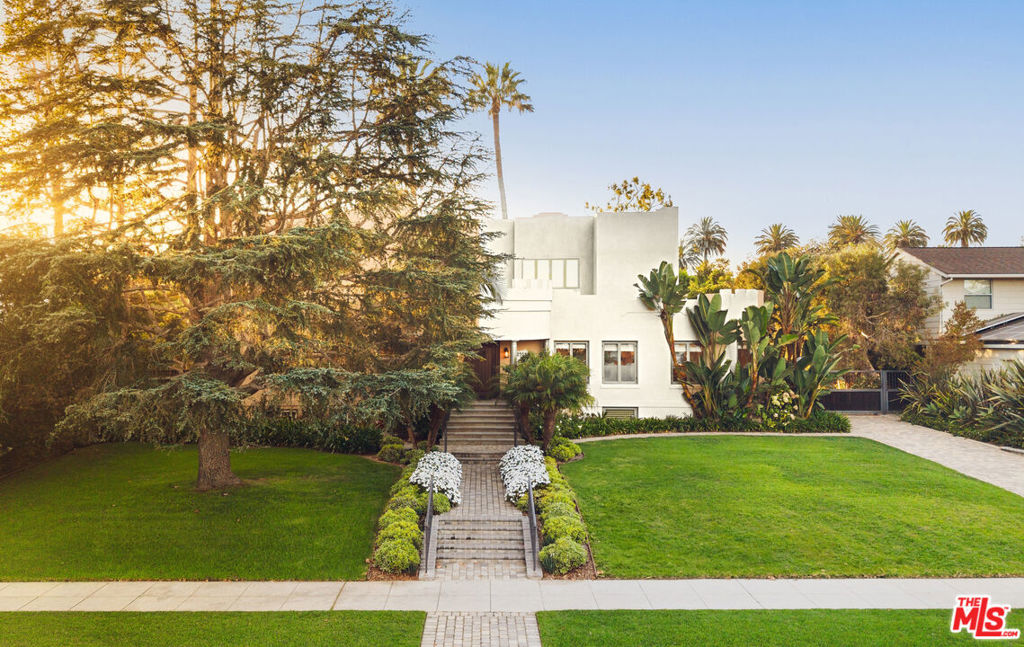 233 Marguerita Avenue, Santa Monica, CA 90402 — photo 1