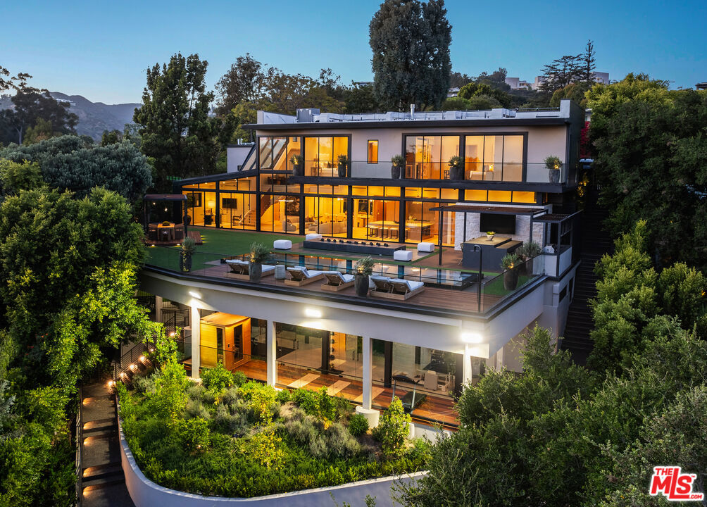 12026 Benmore Terrace, Los Angeles, CA 90049 — photo 1