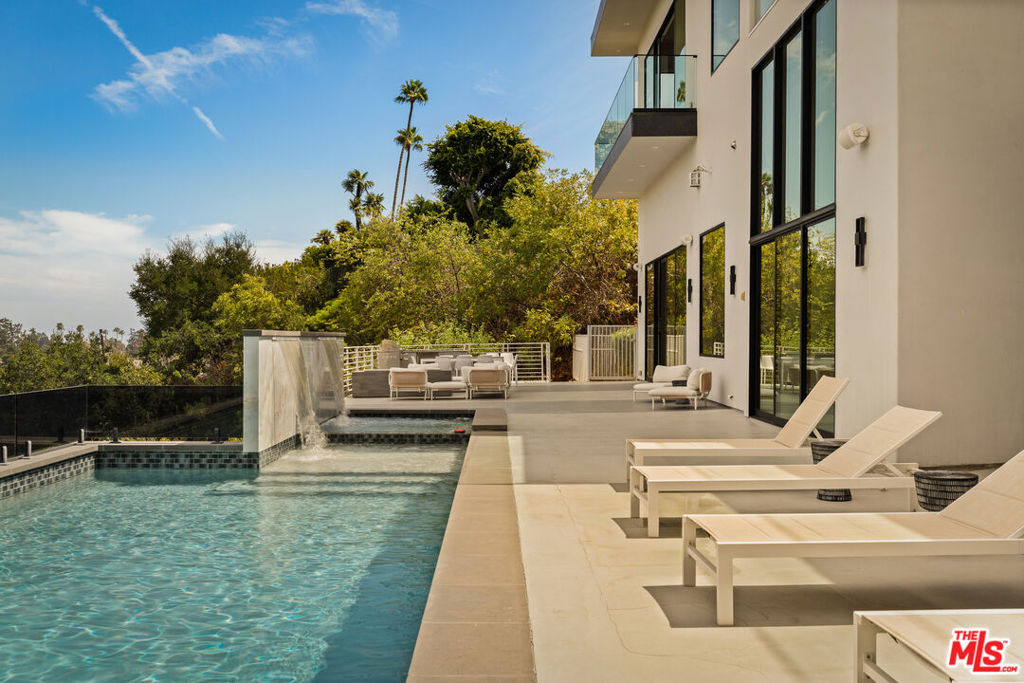 1490 San Remo Drive, Los Angeles, CA 90272 — photo 1