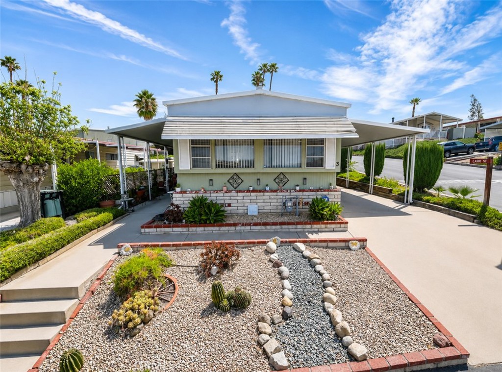 1536 S State Street 3, Hemet, CA 92543 — photo 1