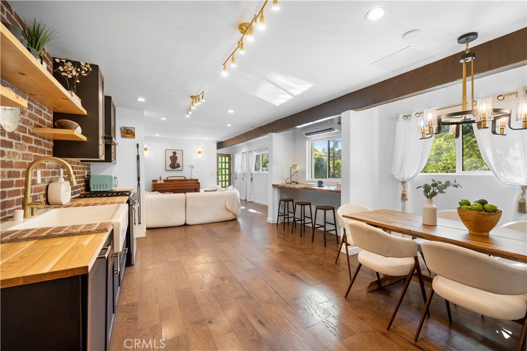 1930 Weepah Way, Los Angeles, CA 90046 — photo 1