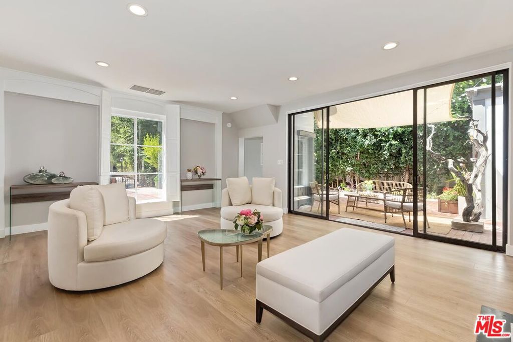 4521 W 6th Street, Los Angeles, CA 90020 — photo 1