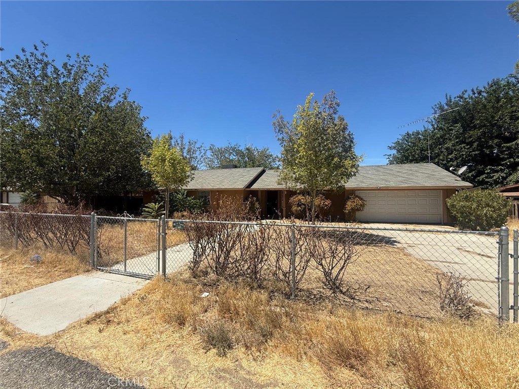 41111 172nd E, Lancaster, CA 93535 — photo 1