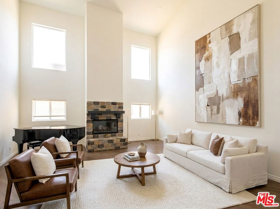 4343 Shadyglade Avenue, Studio City, CA 91604 — photo 1