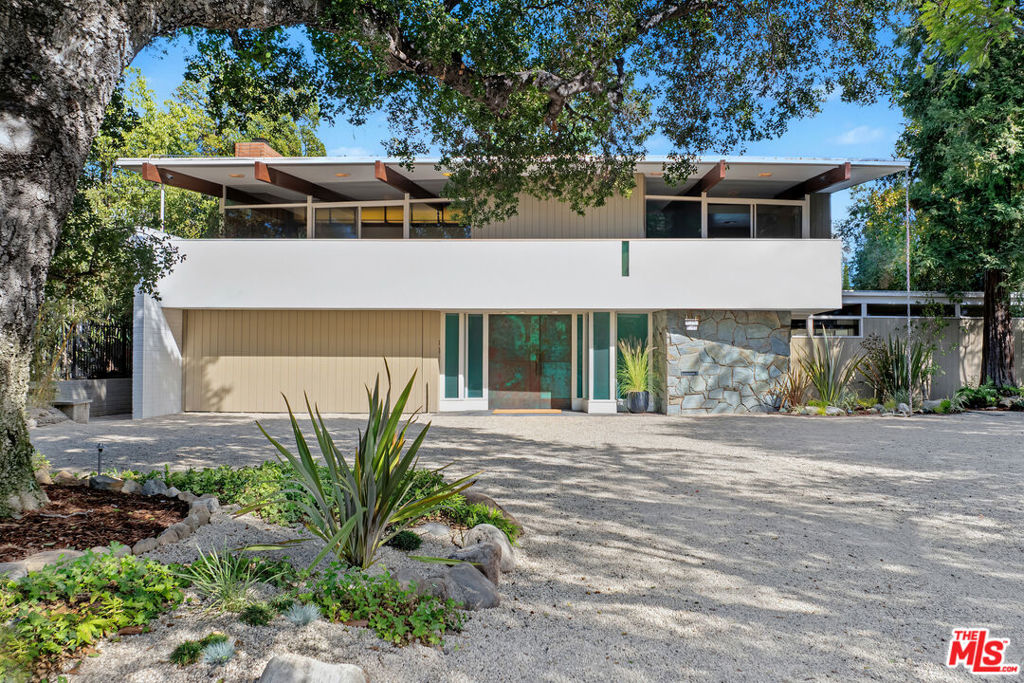 1024 Armada Drive, Pasadena, CA 91103 — photo 1