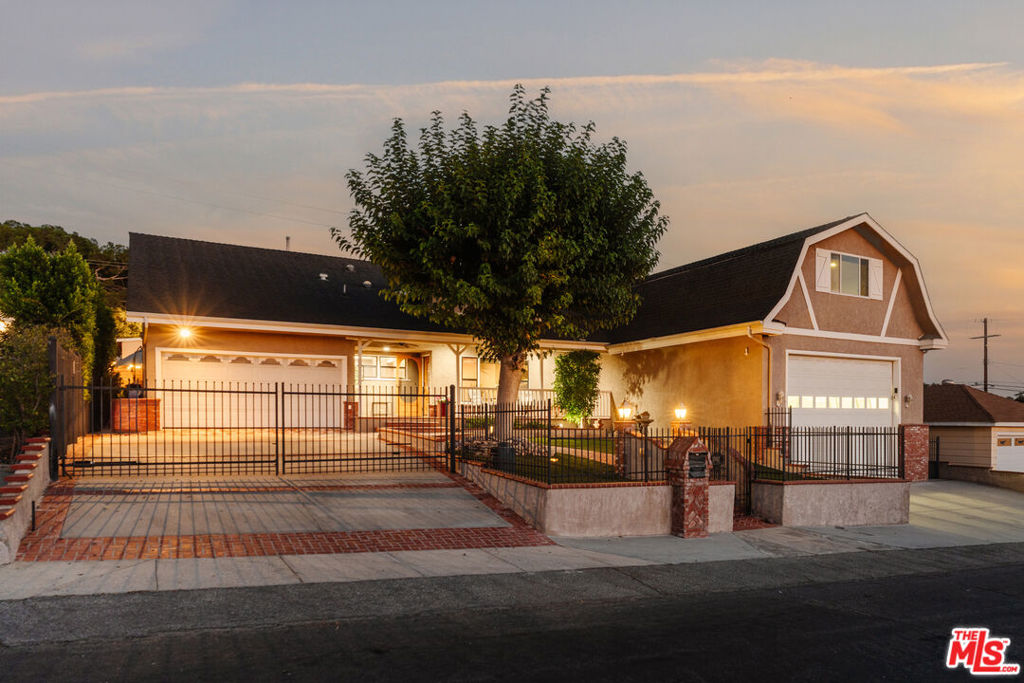 10162 Breidt Avenue, Los Angeles, CA 91042 — photo 1