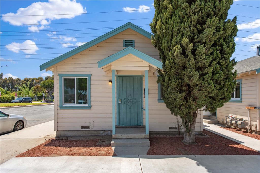 8713 Alondra, Paramount, CA 90723 — photo 1