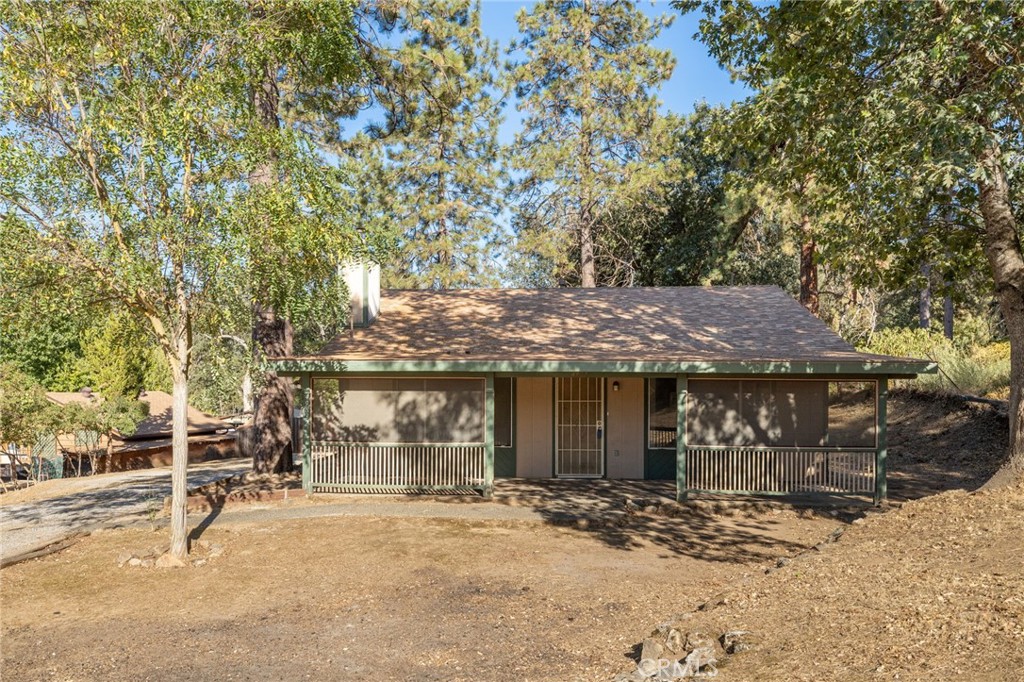 49832 Pierce, Oakhurst, CA 93644 — photo 1