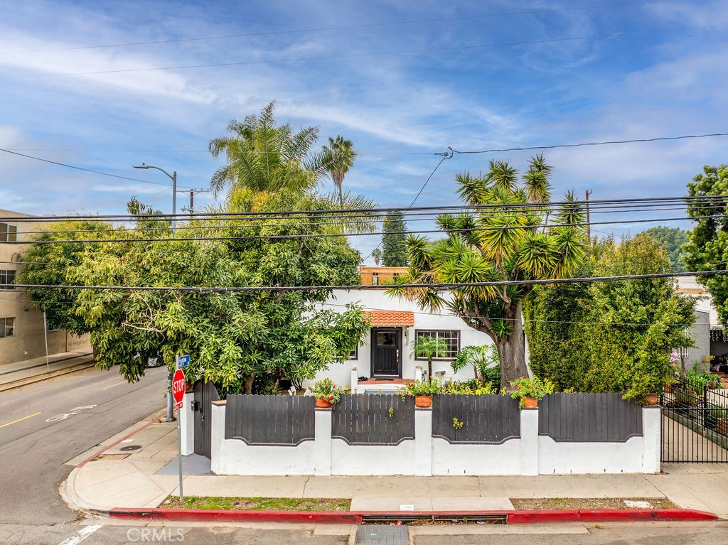 1301 Seward, Los Angeles, CA 90028 — photo 1