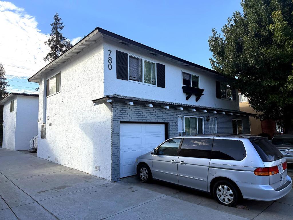 780 Deland Avenue, San Jose, CA 95128 — photo 1