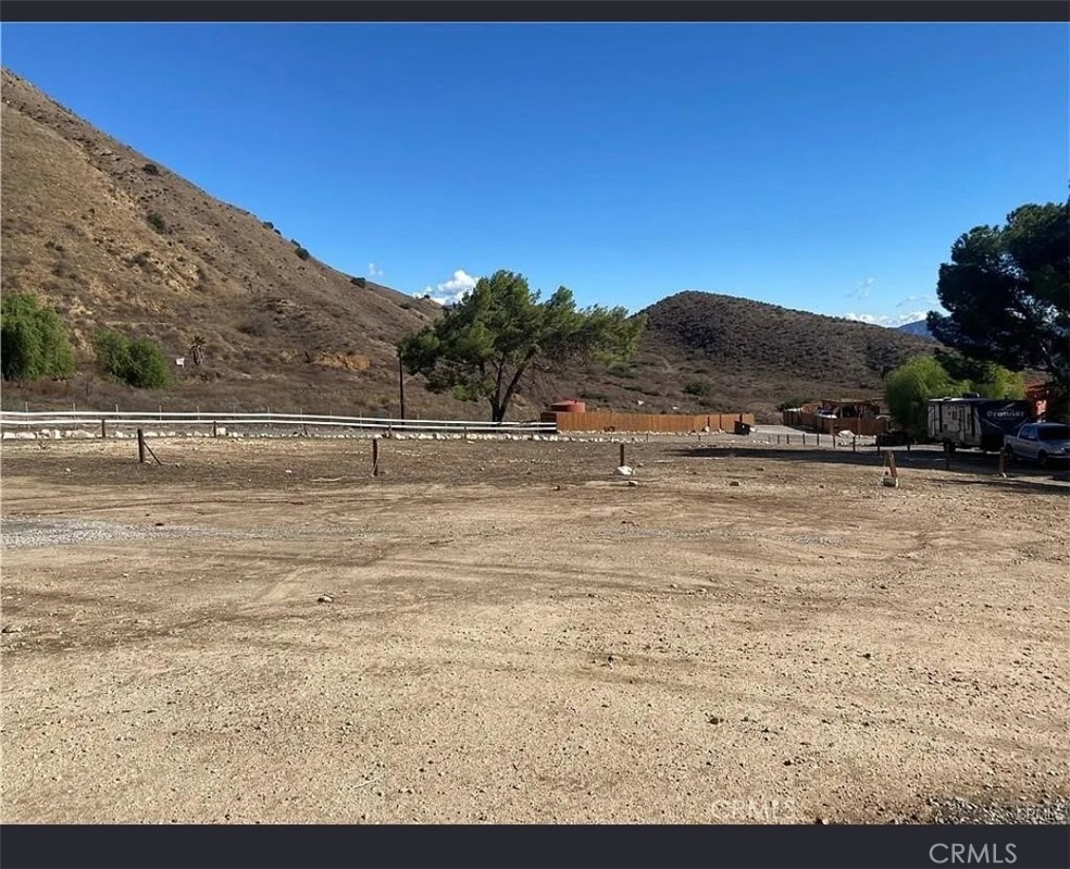 13915 Kagel Canyon