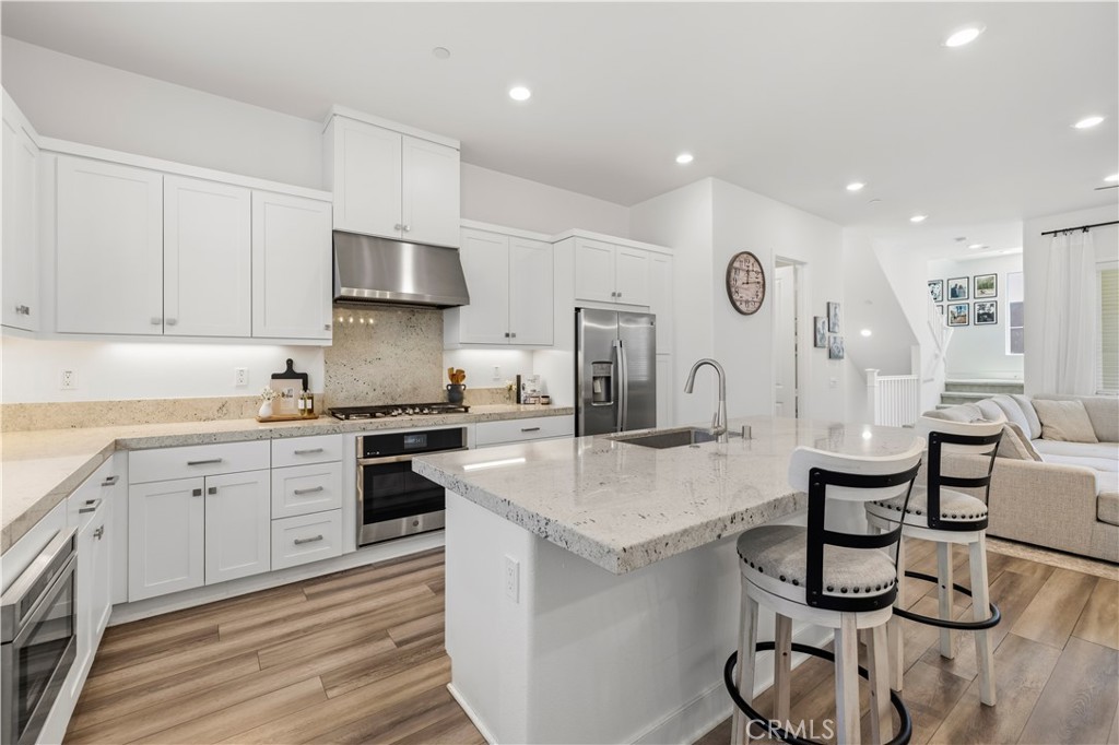 27420 Horizon View, Valencia, CA 91381 — photo 1