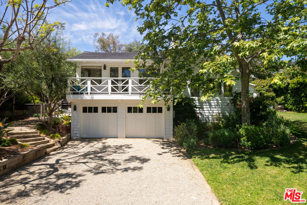 6456 Sycamore Meadows Drive, Malibu, CA 90265 — photo 1