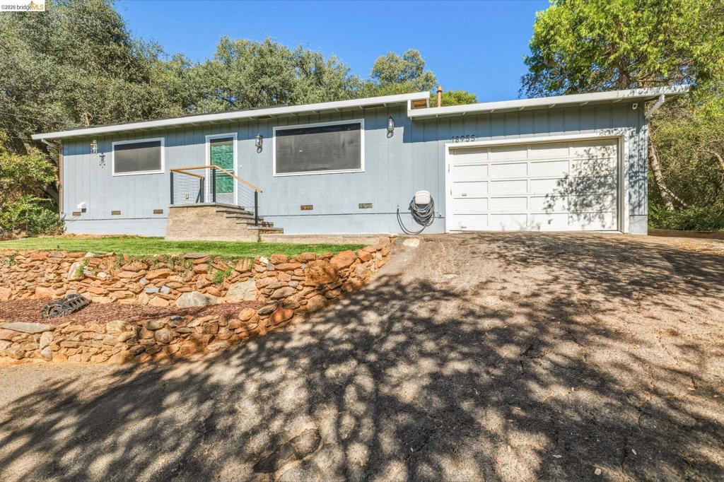 18955 North Dr, Jamestown, CA 95327 — photo 1