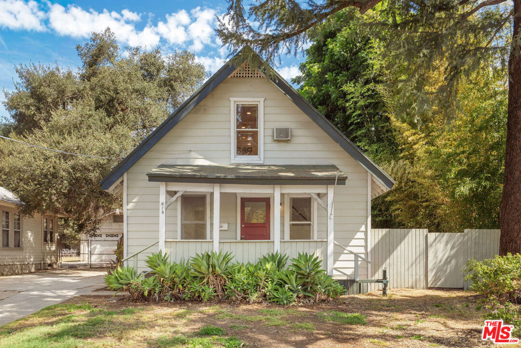 615 E Howard Street, Pasadena, CA 91104 — photo 1