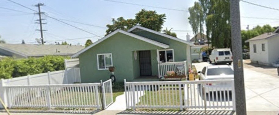 206 N Acacia, Compton, CA 90220 — photo 1