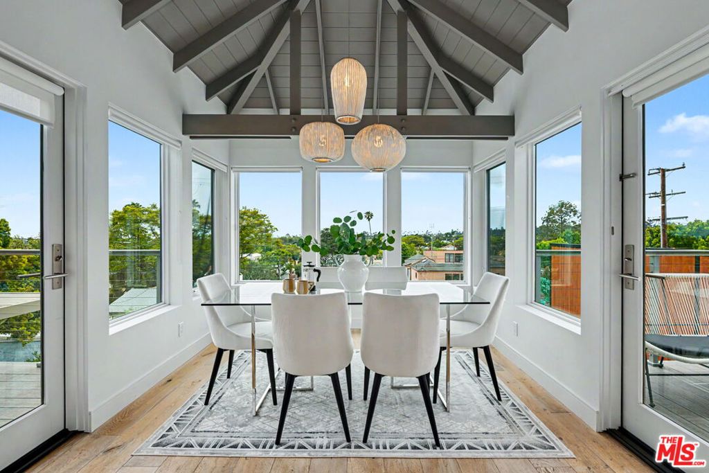 922 Berkeley Street, Santa Monica, CA 90403 — photo 1