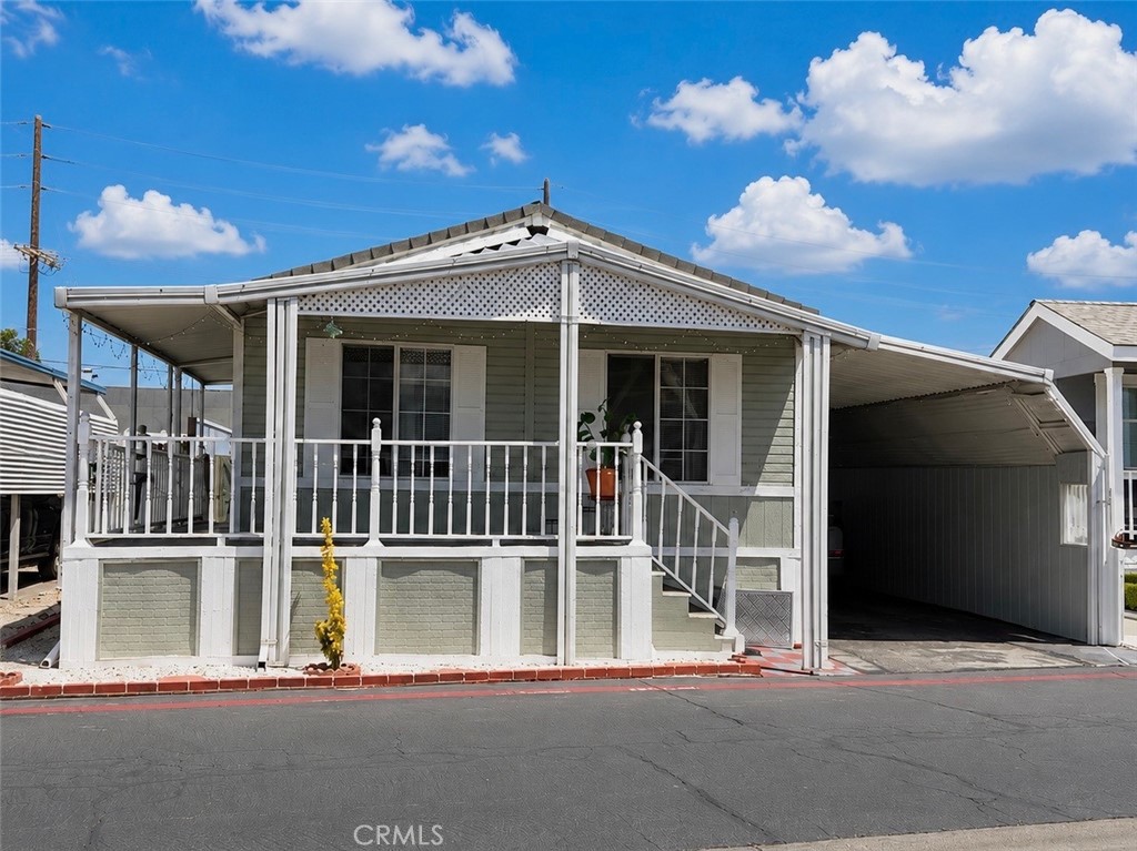 21500 Lassen Street 99, Chatsworth, CA 91311 — photo 1