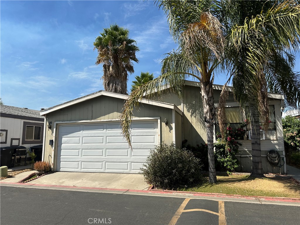 80 E Dawes Street 99, Perris, CA 92571 — photo 1