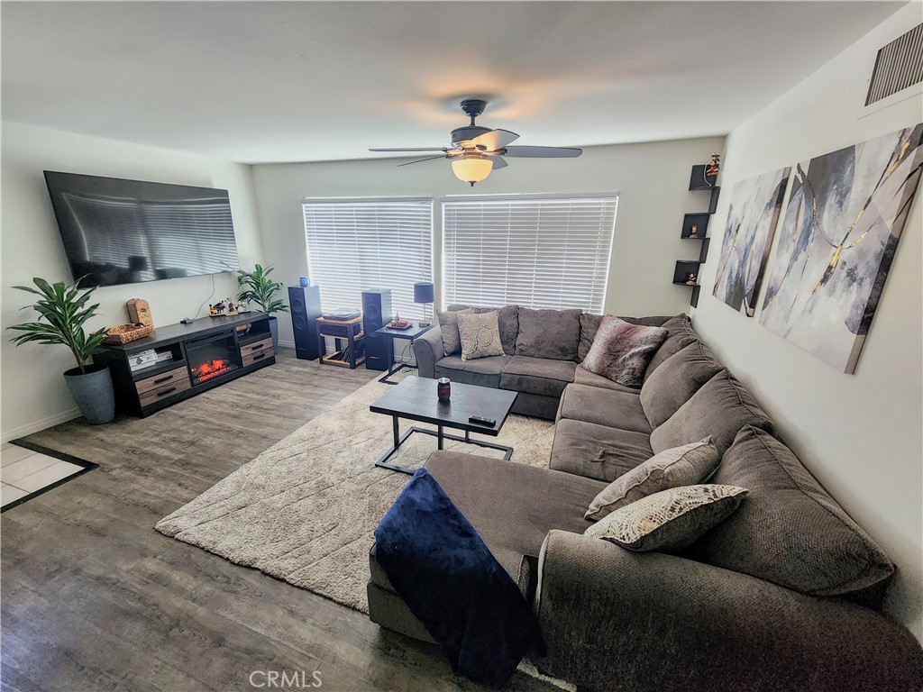 28541 UNIT A Via Princesa, Murrieta, CA 92563 — photo 1